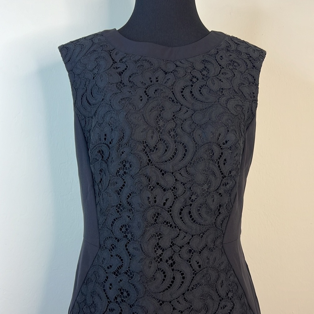 ANN TAYLOR Black Sleeveless Mermaid Lace Dress 4 - Picture 4 of 8